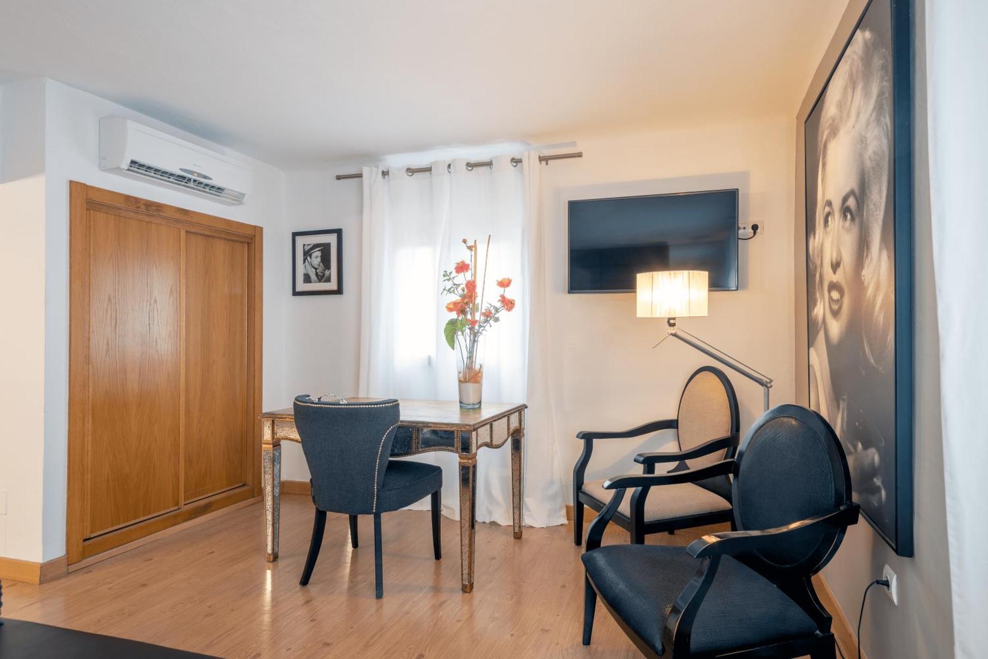 Hostal Parque Ibiza Cidade de Ibiza Quarto foto
